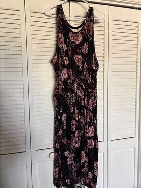 Sleeveless Black Maxi Dress with Pink Rose Floral Print